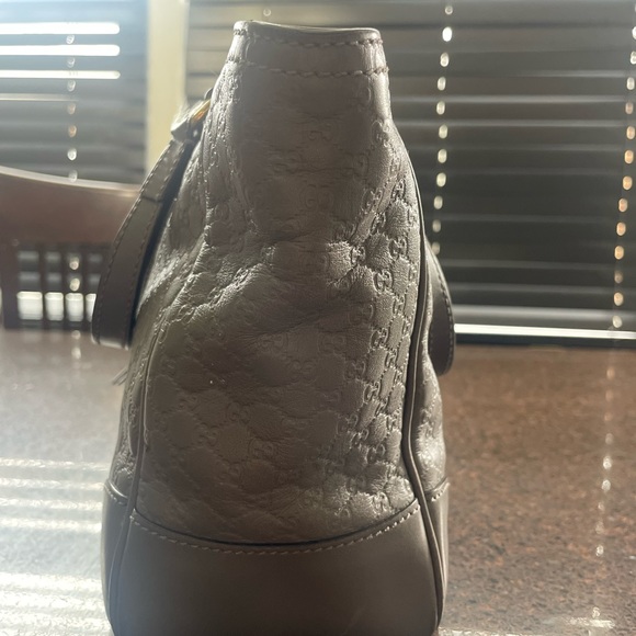 Gucci Gray Microguccissima Bag with Crossbody Strap - Picture 3 of 16